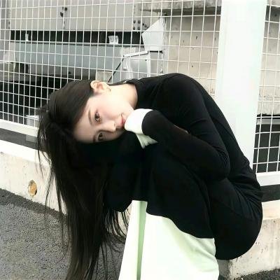 超模之女隐私外泄，人设崩塌，连日来持续发酵